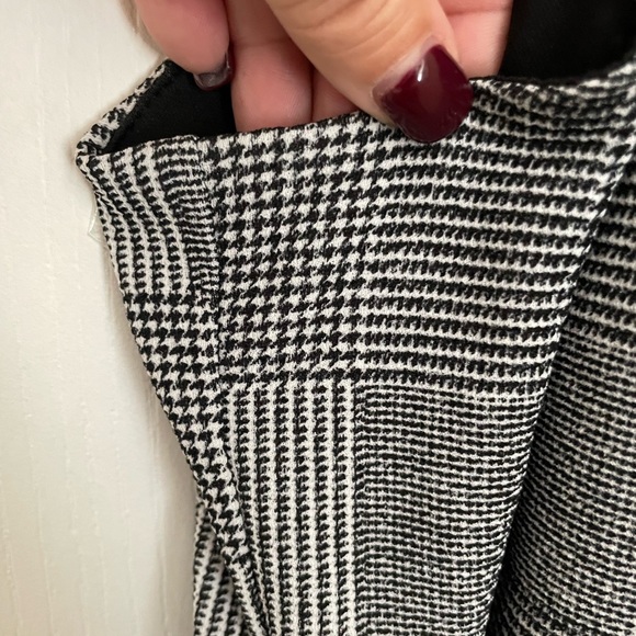 NWOT. ELLE A-LINE CASUAL DRESS. FIT AND FLARE SLEEVELESS BELTED DRESS - Picture 11 of 15